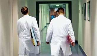 Paralajmëron grevë nga sindikata e mjekëve të Qendrës Klinike