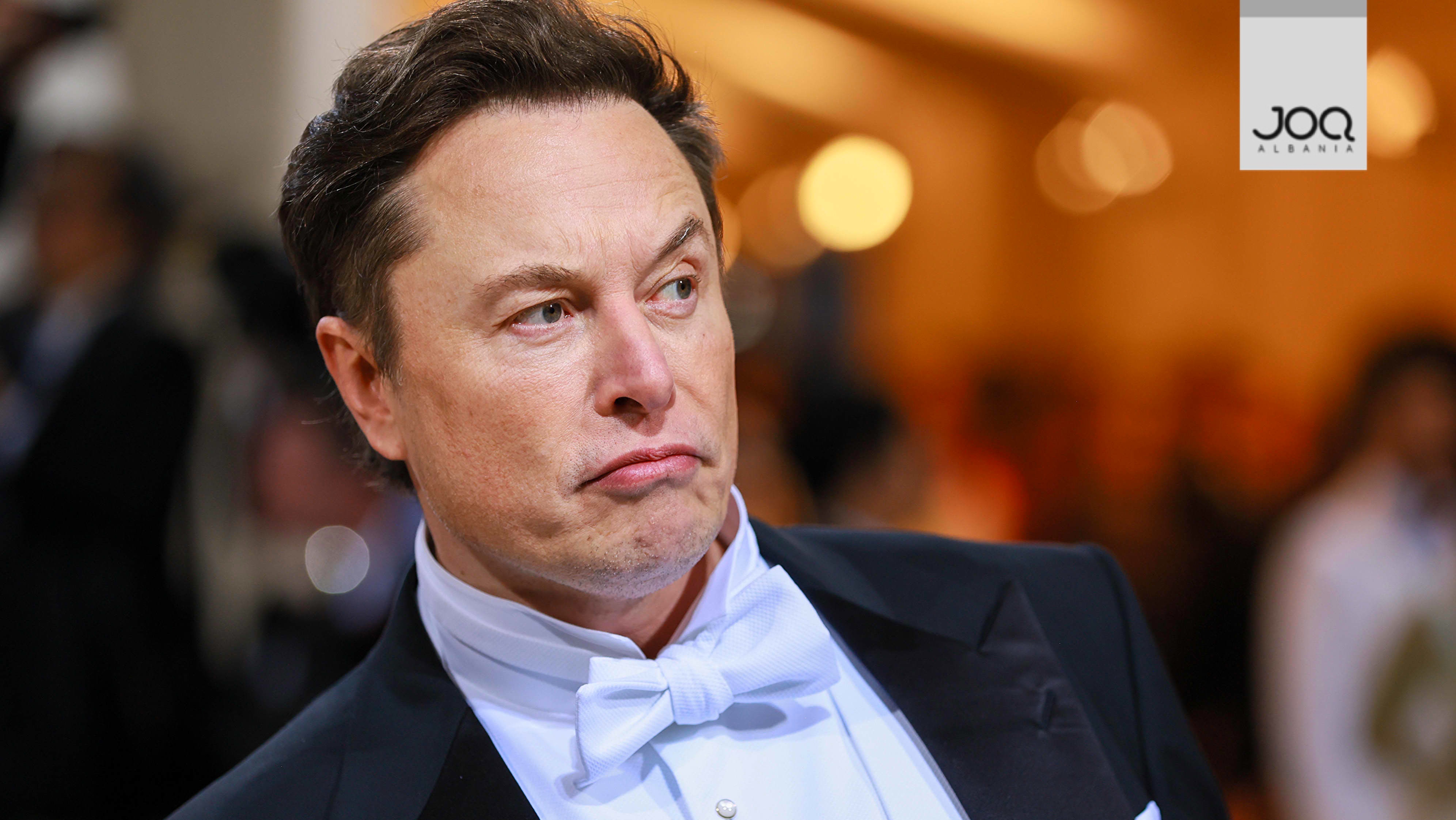 Miliarderi Elon Musk, pronari i Twitter pushon publikisht një punonjës pasi i ktheu fjalën!