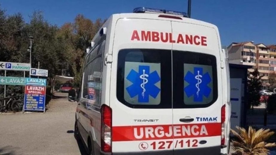 “Benzi” del nga rruga në Maliq, 43-vjeçari dërgohet me urgjencë në spital
