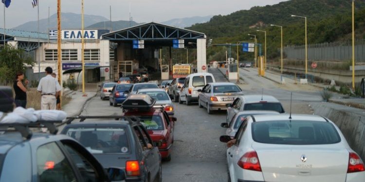 Prirje të reja të emigracionit shqiptar në Greqi