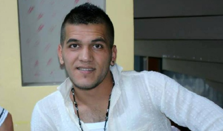 Policia zhvarros kufomën e gjetur në Librazhd, mund të jetë trupi i këngëtarit Renato Hamza