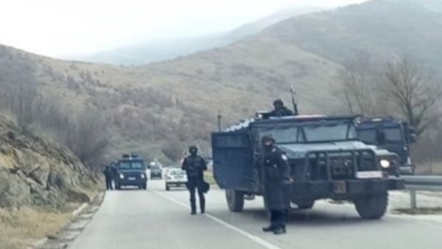 Njësia Speciale e Policisë së Kosovës shfaqet në veri