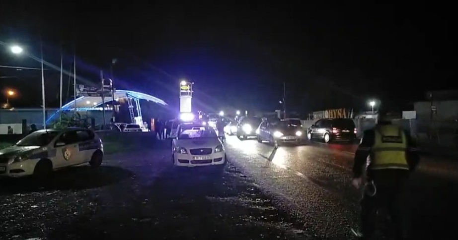 Aksident me vdekje në Elbasan, makina përplas një këmbësor