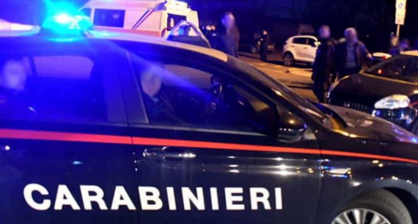 Itali, shqiptari tenton t’i shpëtojë policisë dhe shkakton aksident të pesëfishtë