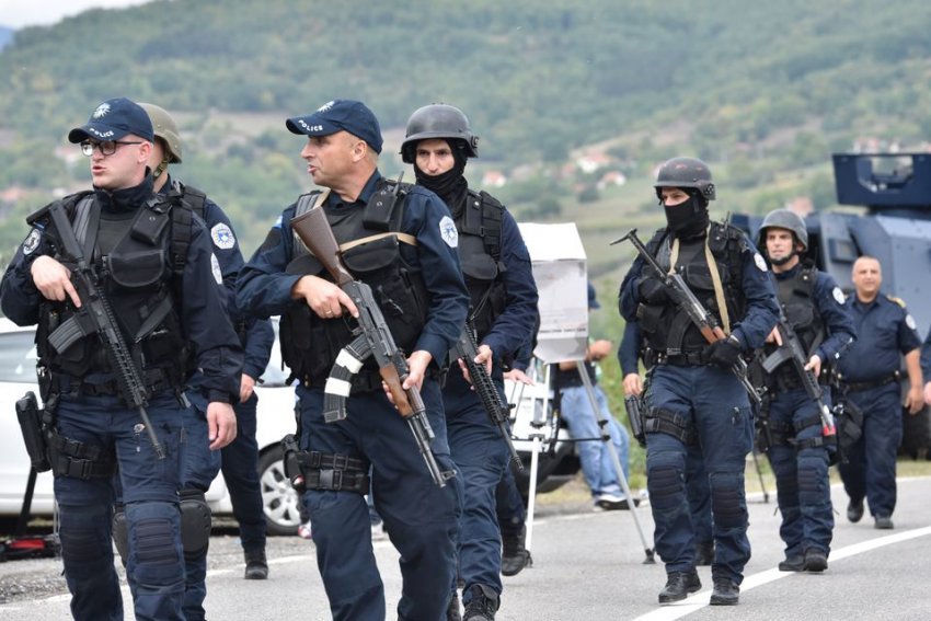 Policia e Kosovës njofton se është mbyllur për qarkullim rruga drejt Jarinjes