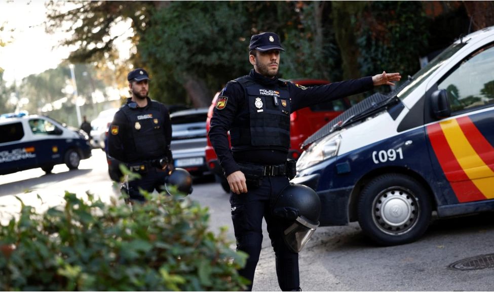 Alarmohet qeveria! Presidentit, Ministrisë së Mbrojtjes dhe bazës ajrore spanjolle u mbërrijnë letra-bomba
