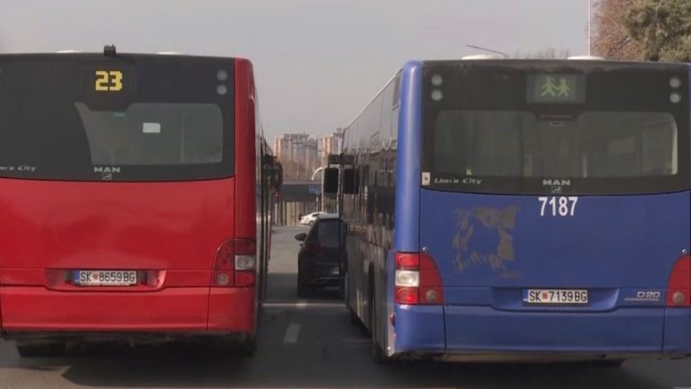 Transportuesit privat largojnë autobusët