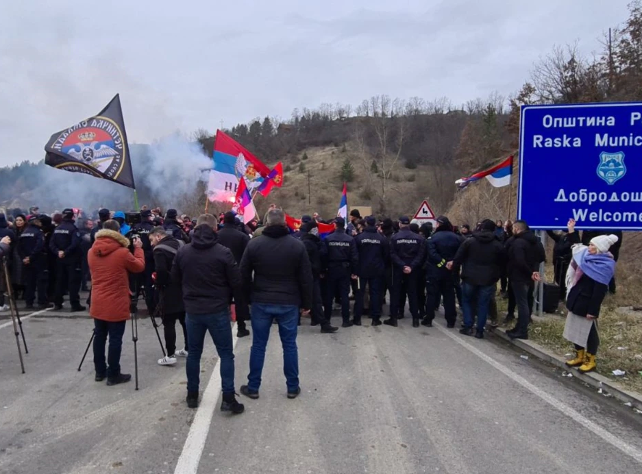 Serbët e veriut thërrasin protestë për të enjten