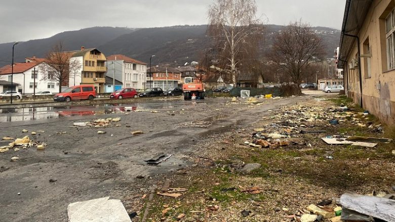 Largohen mbetjet e spitalit modular në Tetovë