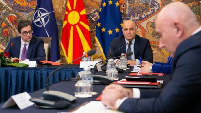 Këshilli i Sigurisë në Maqedoni diskuton edhe gjendjen në veri të Kosovës