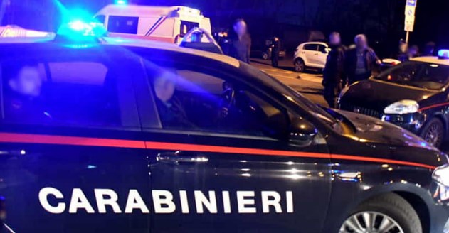 Itali/ Shqiptari tenton të vrasë ish-gruan në klubin e natës. “Surpriza” që i bëri policia kur tentoi arratisjen
