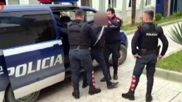 Kundërshtoi punonjësit e policisë, arrestohet 33-vjeçari në Ballsh