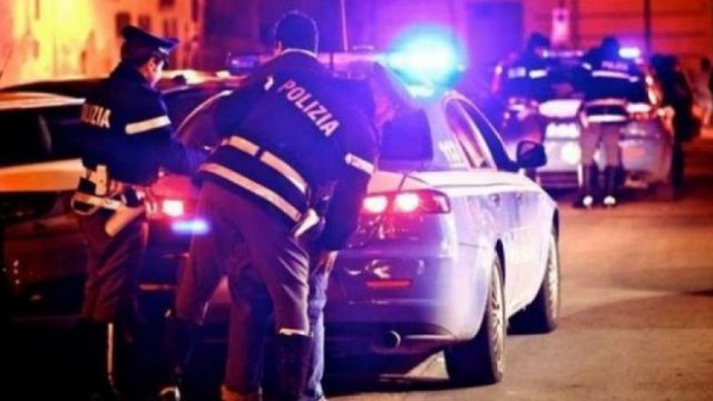 30-vjeçari shqiptar tenton t’i zhvasë 19 mijë € një personi, arrestohet nga policia