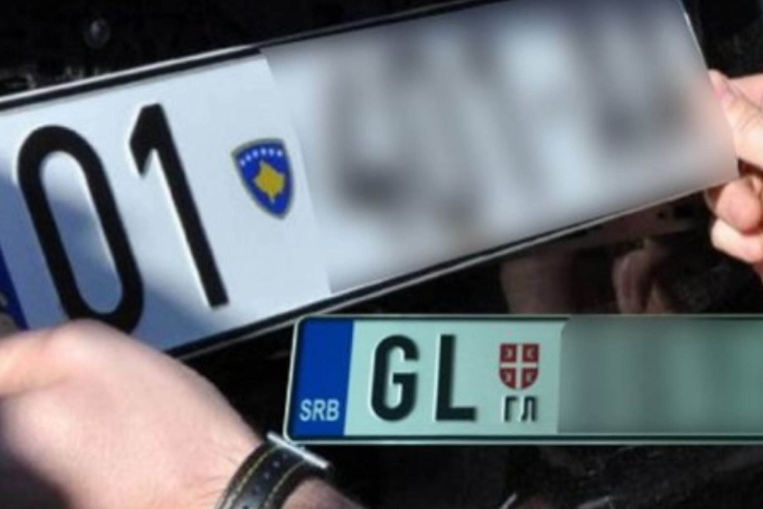 Kosova s’lejoi të hyjnë vetura me targa KM të regjistruara në dhjetor, reagon Washingtoni