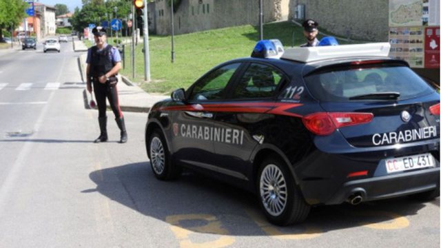 Dy grabitje në pesë minuta, arrestohen nga policia italiane dy të mitur shqiptarë
