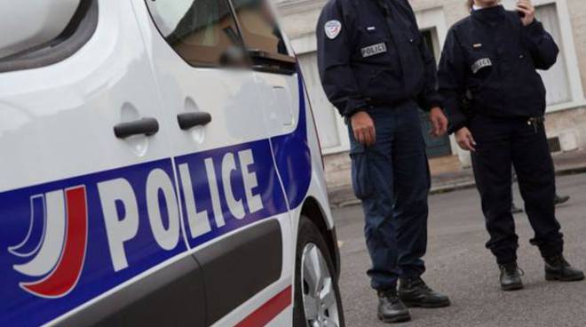 Kishin 4 kg heroinë në makinë, arrestohen dhe dënohen tre shqiptarë në Francë