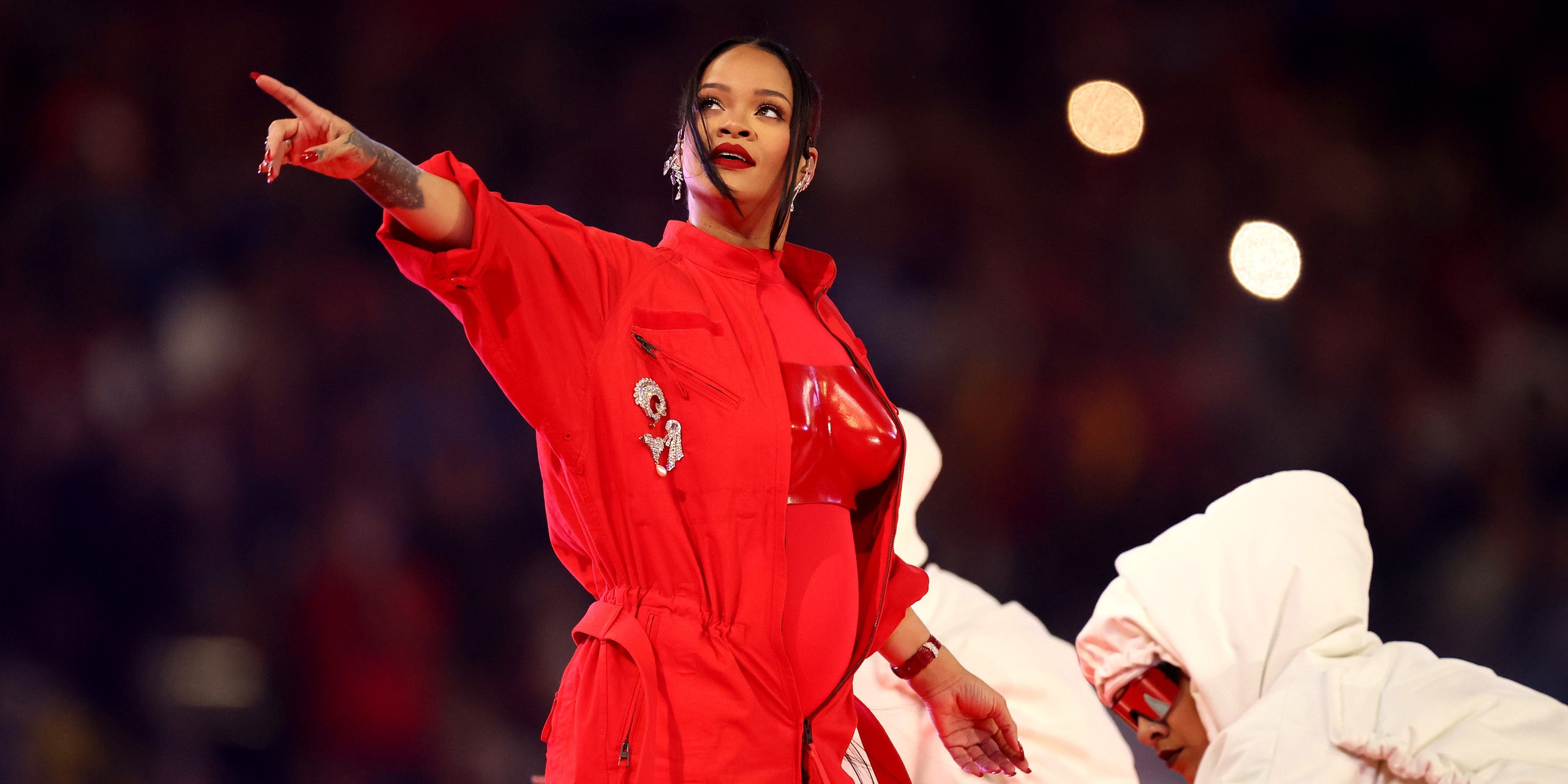 Pse Rihanna nuk u pagua për performancën në Super Bowl?
