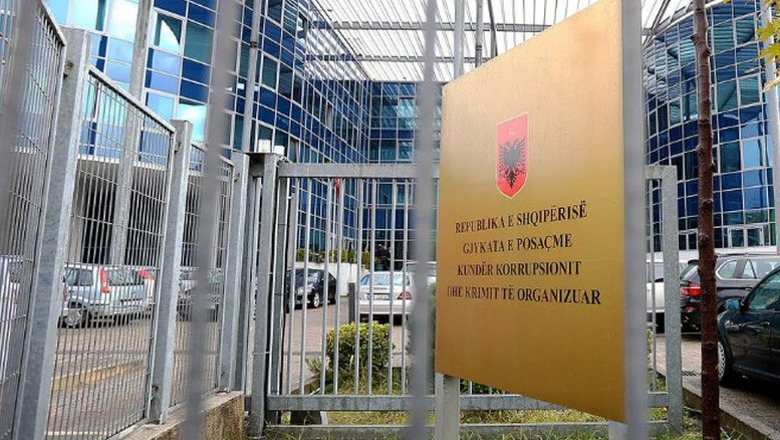 Arrestohet shefi i Krimeve në Komisariatin numër 6, u fundos nga aplikacioni “Sky Ecc”