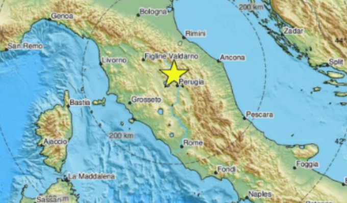 Tërmeti me magnitudë 5.1 godet Italinë