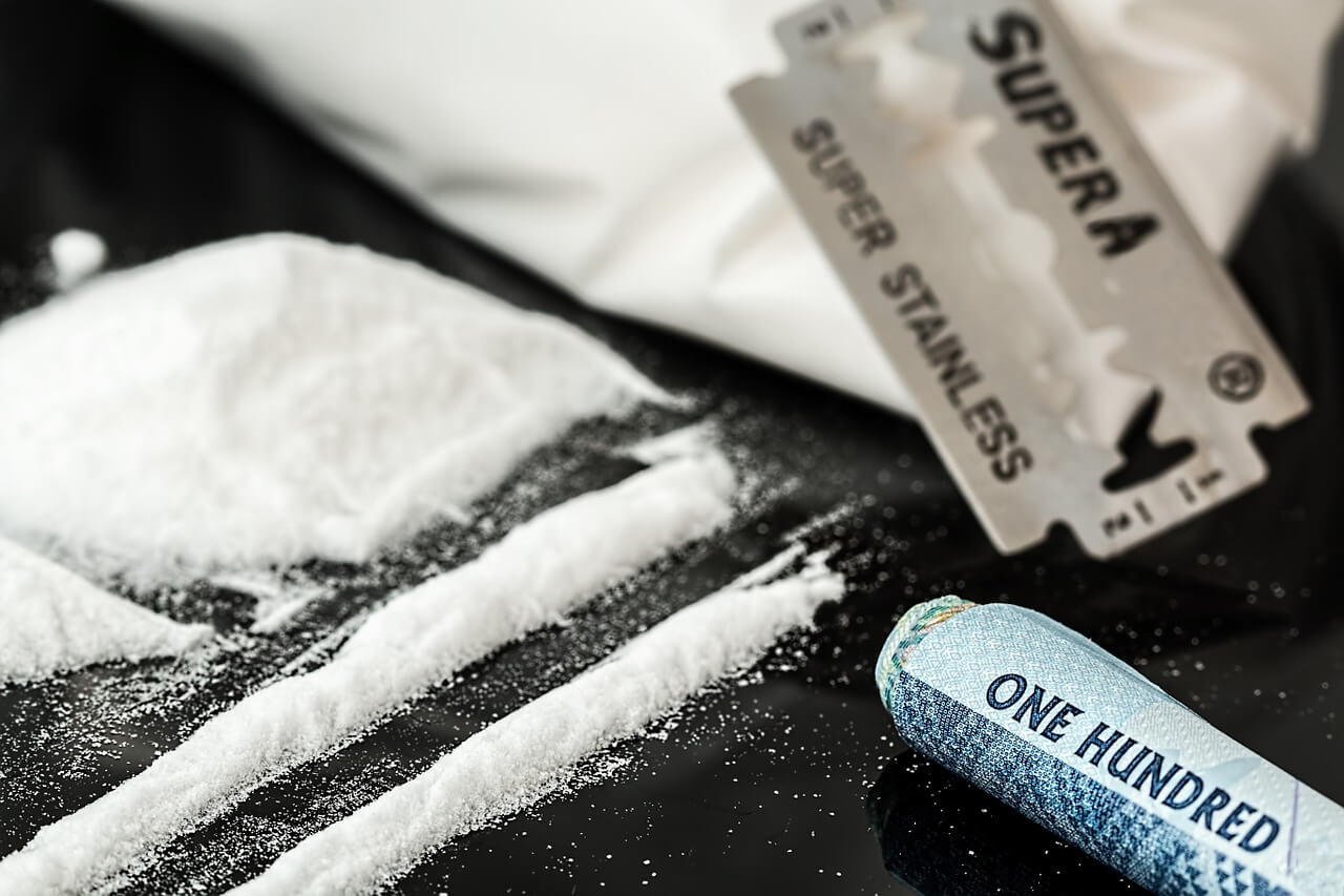 OKB: Bandat shqiptare çojnë në nivel rekord prodhimin global të kokainës