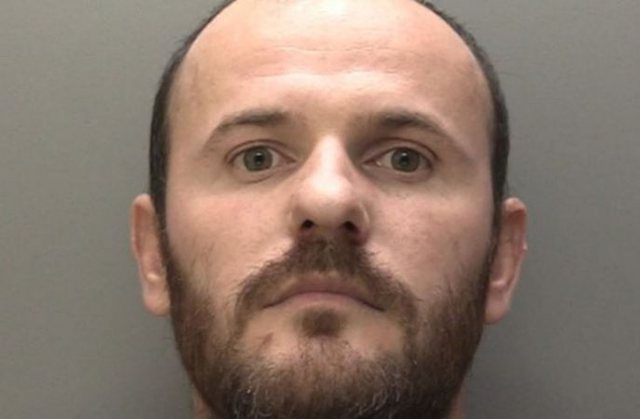 Shqiptari kapet në një fermë kanabisi në Britani: Duhet të shlyeja borxhin prej 20 mijë paundësh