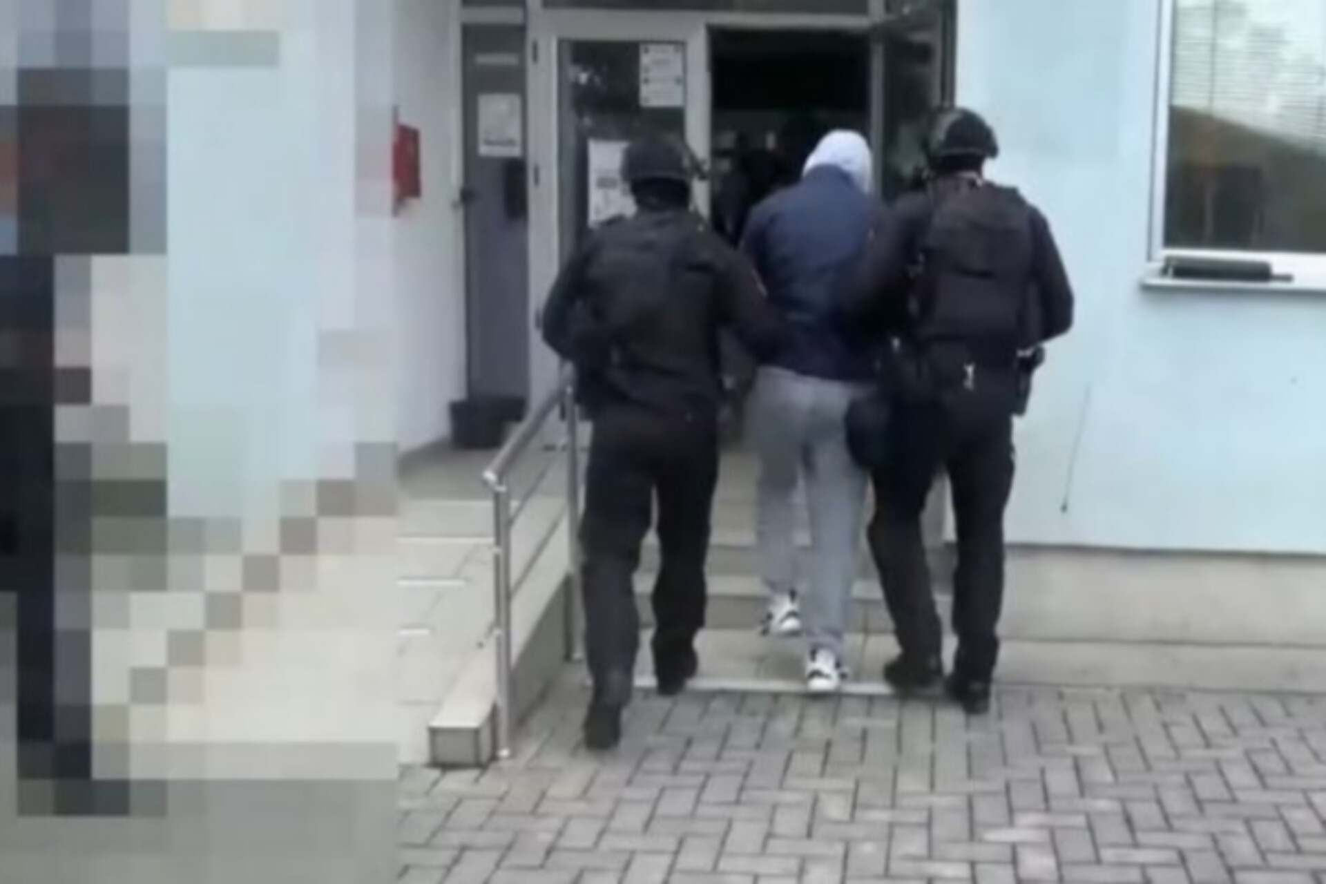 Dyshohen për terrorizëm, arrestohen tre persona në Shkup