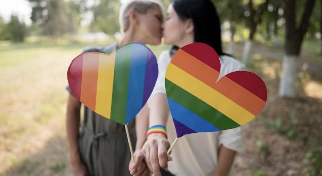 Italia quan të paligjshme certifikatat e fëmijëve me dy nëna