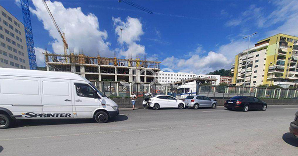 Aksident në Vorë, 4 makina përplasen me njëra-tjetrën, një i plagosur