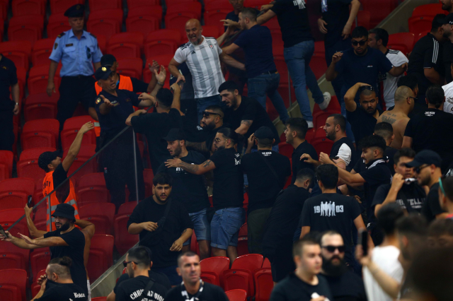 Turqit sulmuan tifozët e Tiranës në “Air Albania”, UEFA ndëshkon Besiktas