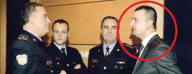 Prezantohej si zyrtar i lartë, 39-vjeçari zhvat biznesmenët duke iu premtuar tendera