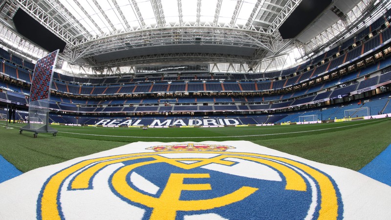 Tre lojtarë të rinj të Real Madridit arrestohen për video seksuale me të mitur