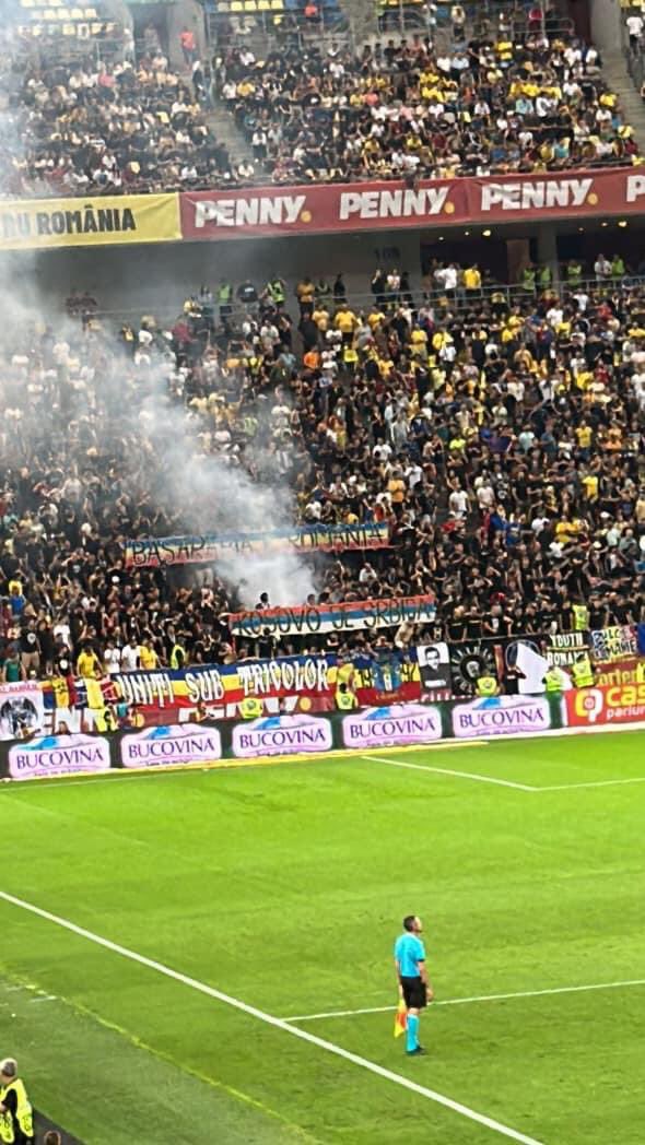 Thirrjet raciste ndaj Kosovës, UEFA dënon Rumaninë me një ndeshje pa tifozë