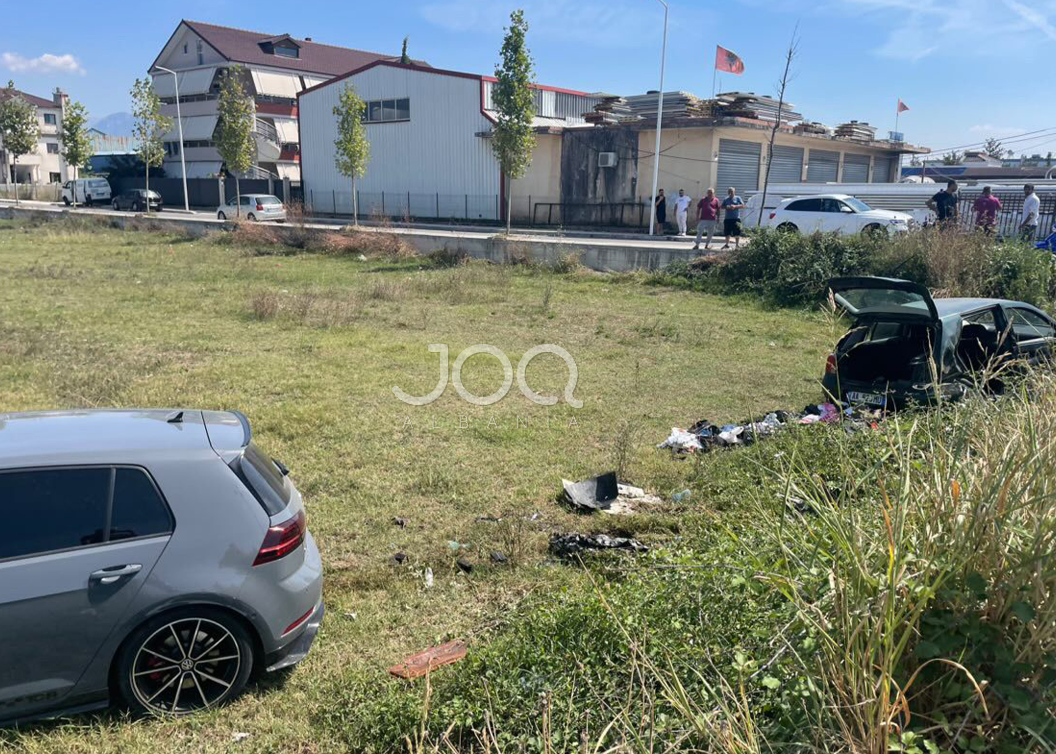 Aksident te kthesa e Valiasit, vdes vajza 22-vjeçare, shpëton i ati