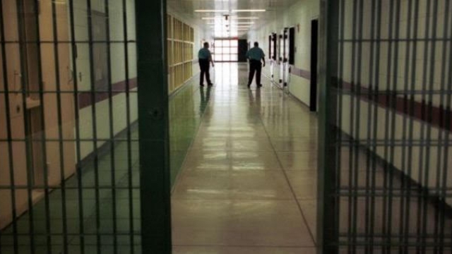 Kërkohet amnisti për shpopullimin e burgjeve