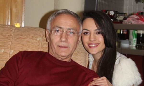 Vajza e Jakup Krasniqit shkruan vargje emocionuese në tre vjetorin e arrestimit të tij