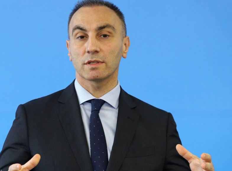 Grubi: Do të ishte mirë që kryeministër shqiptar në RMV të jetë një grua