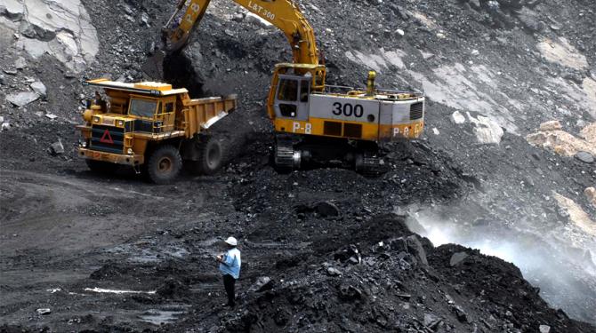 Maqedonia e Veriut do të merr 4 miliardë euro për të larguar nga përdorimi qymyrin