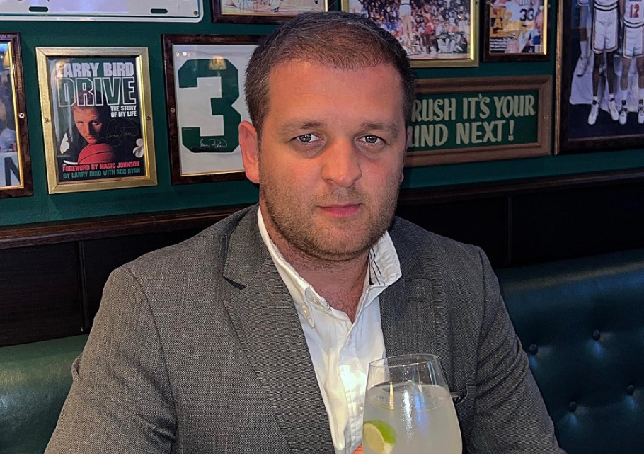 “Naim Murseli ka pasur një marrëdhënie jashtë martesore me një burrë”