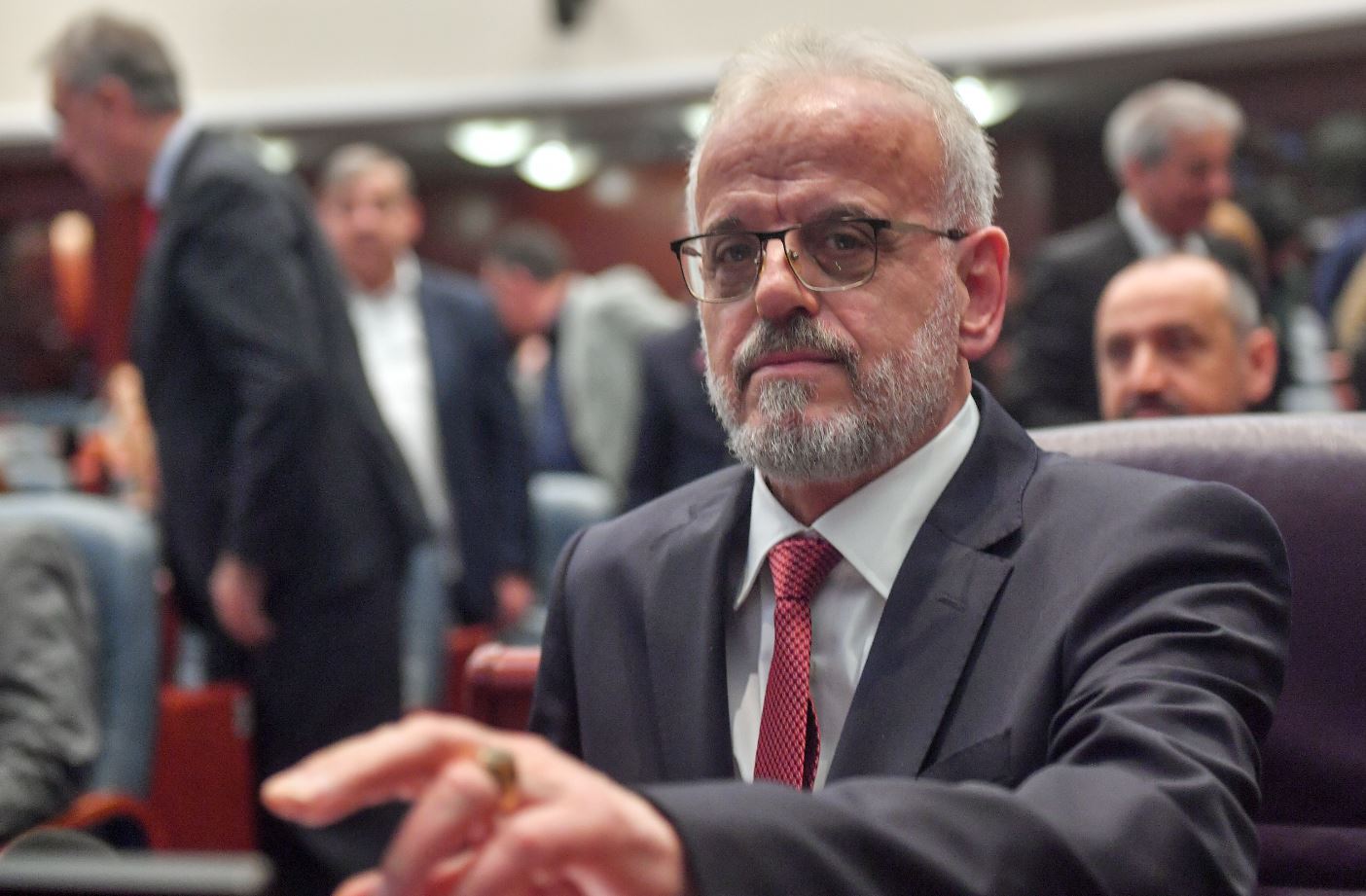Sot mbahet mbledhja e parë qeveritare në Maqedoni me kryeministër Talat Xhaferin