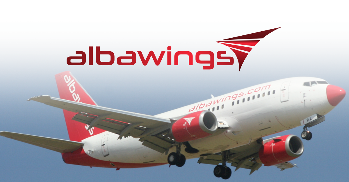 Albawings i anulon fluturimin dhe i vjedh 2000£ qytetares