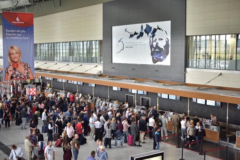 Rekord udhëtarësh në Aeroportin e Prishtinës