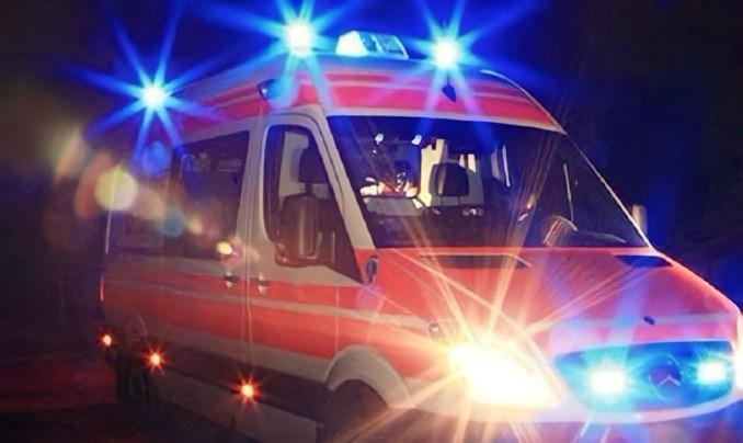 35-vjeçari në Peqin tenton t’i japë fund jetës, hidhet nga banesa
