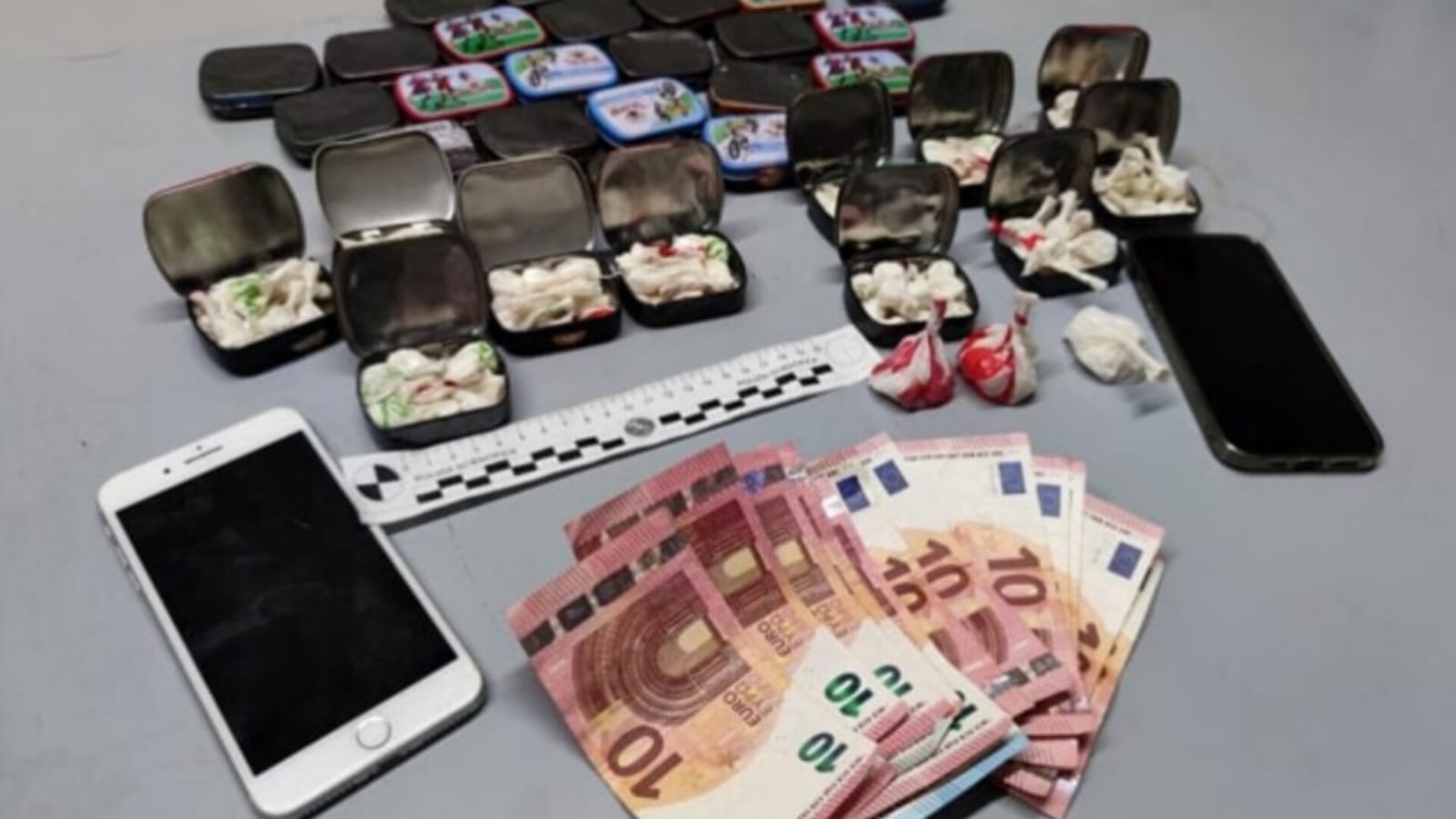 22-vjeçari shqiptar në Itali ‘fundoset’ pasi fshihte drogën në ëmbëlsira