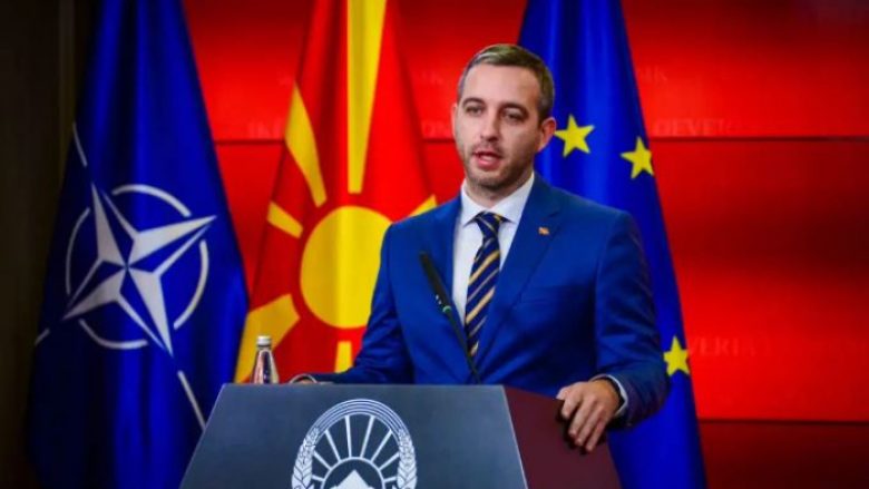 Bojmacaliev: Një tjetër pagë për punonjësit që punojnë për ndryshimin e dokumenteve personale