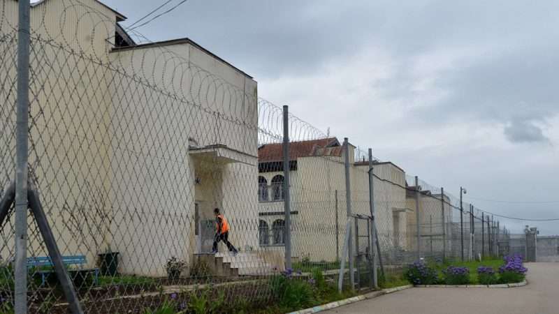 Arrestohet pas 7 javësh i mituri që ishte arratisur nga Burgu i Lipjanit