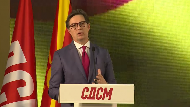Pendarovski: OBRM-PDUKM të përgjigjet nëse nëpërmjet rrjeteve sociale po shpërndanë lajme të rrejshme dhe gjuhë të urrejtjes