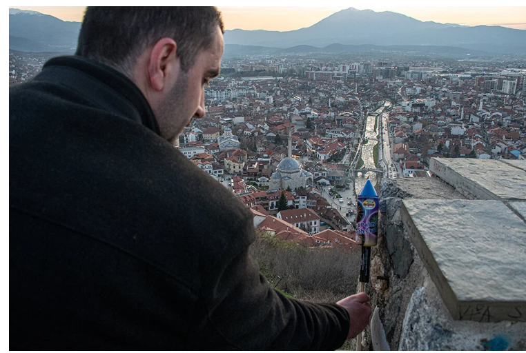 Mënyra e veçantë e lajmërimit të iftarit në Prizren