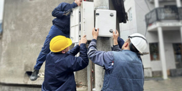Filloi instalimi i njehsorëve smart në pjesën veriore të Kosovës