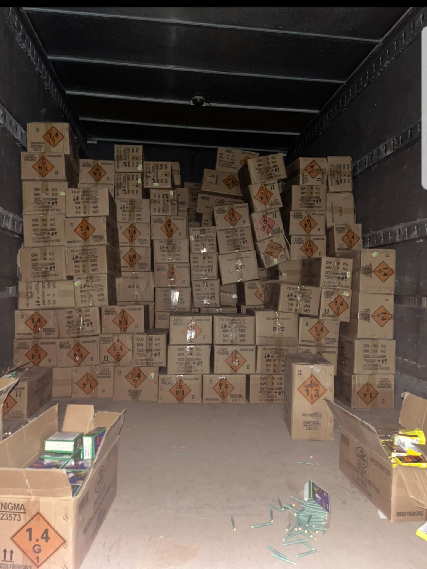 Policia e Kosovës konfiskon mbi 3 600 kg material piroteknike në vlerë rreth 7 mijë euro