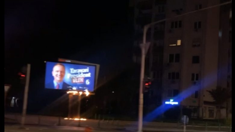 Koalicioni VLEN: Sulmi ndaj billboardit cënon lirinë demokratike dhe fushatën zgjedhor
